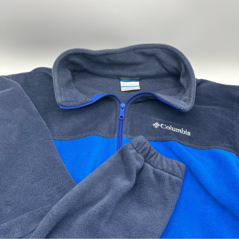 Men’s Size Large Columbia Fleece Zippered Jacket Blue Zip Up.